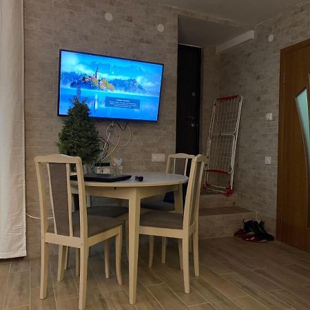Freedom Apartment On Khmelnytsky Str リヴィウ エクステリア 写真