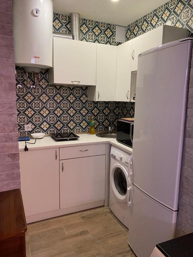 Freedom Apartment On Khmelnytsky Str リヴィウ エクステリア 写真